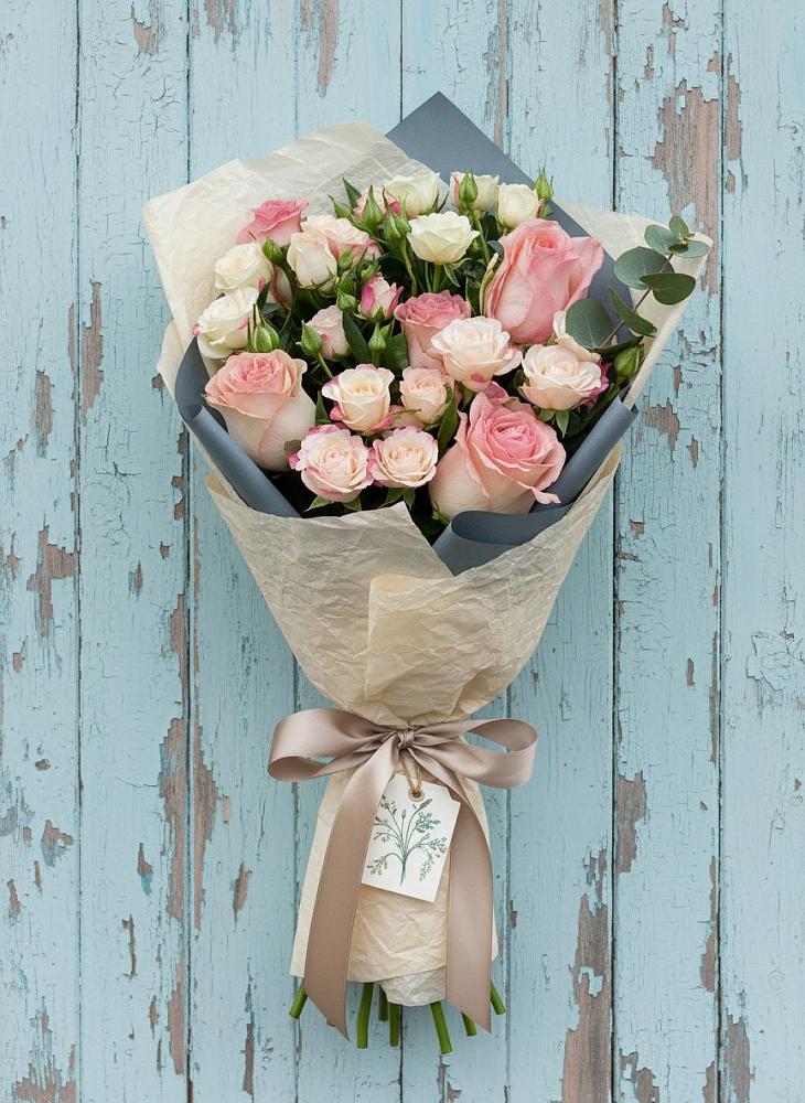 Букет цветов из: Розы в Карталах