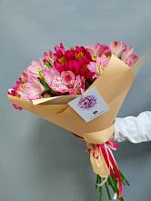 Букет цветов из:  Альстромерии #REPLACE_PRED# Карталах
