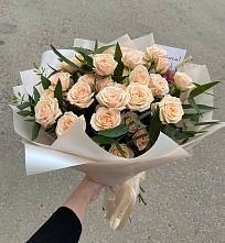 Букет Кремовые розы Латте в Карталах