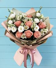 Букет цветов из:  Розы, Альстромерии и Лизиантусы в Карталах