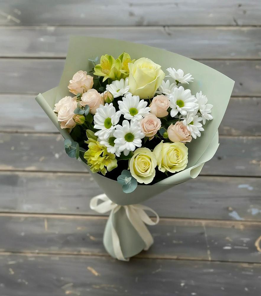 Букет цветов из: Альстромерии, Розы и Хризантемы в Карталах