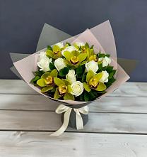 Букет цветов из:  Орхидеи и Розы в Карталах