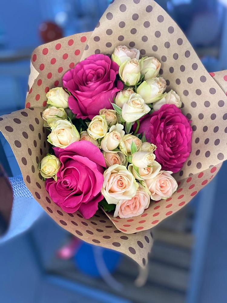 Букет цветов из: Розы в Карталах