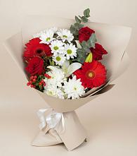 Букет цветов из:  Розы, Хризантемы, Герберы и Лилии в Карталах