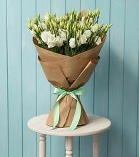 Букет цветов из:  Лизиантусы в Карталах