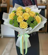 Букет цветов из:  Хризантемы и Розы в Карталах