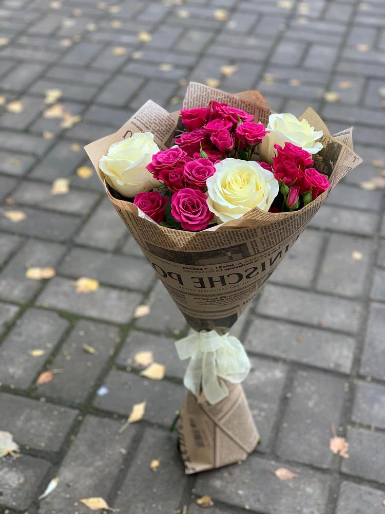 Букет цветов из: Розы в Карталах