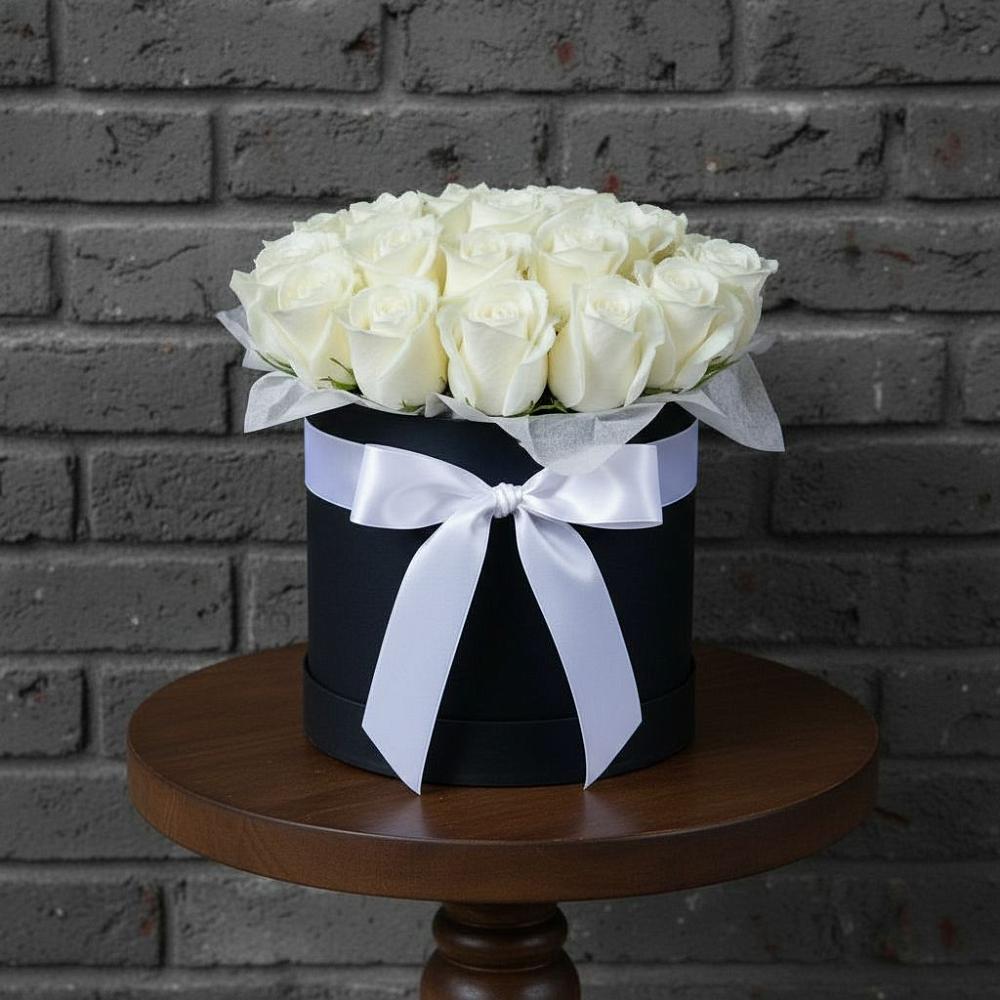 Цветочная композиция из Розы в шляпной коробке в Карталах